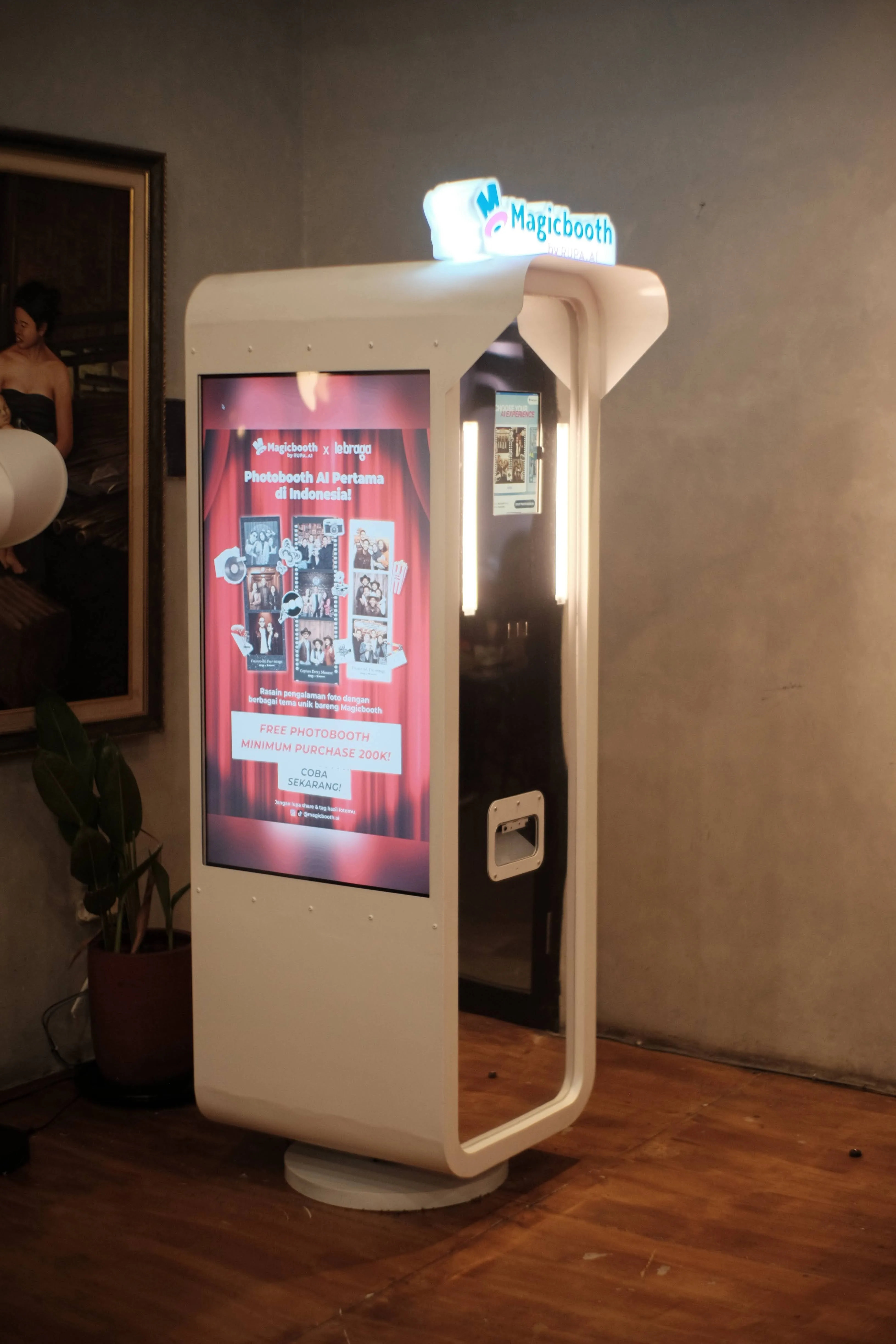 Kiosk Magicbooth di area indoor Le Braga
